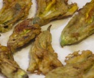 Fried zucchini blossoms